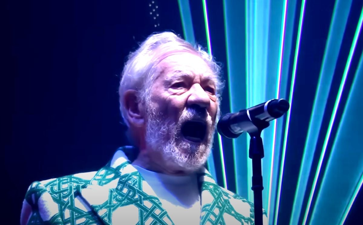 Ian McKellen glastonbury 2025 closeup