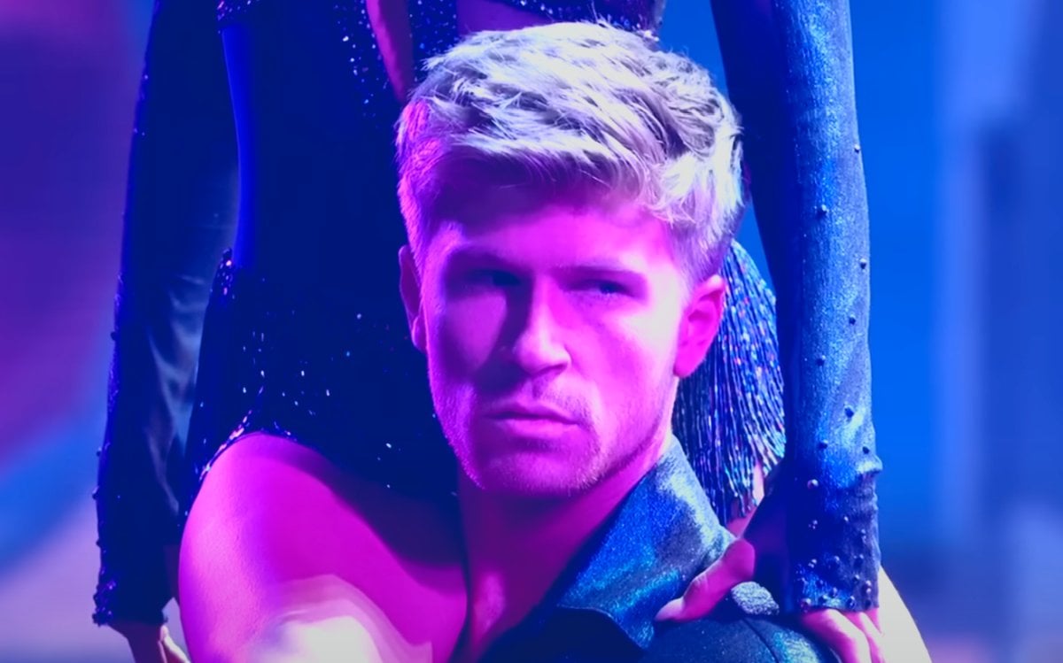 Robert Irwin DWTS face