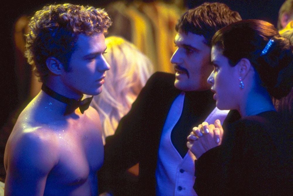 54 Ryan Phillippe Neve Cambpell